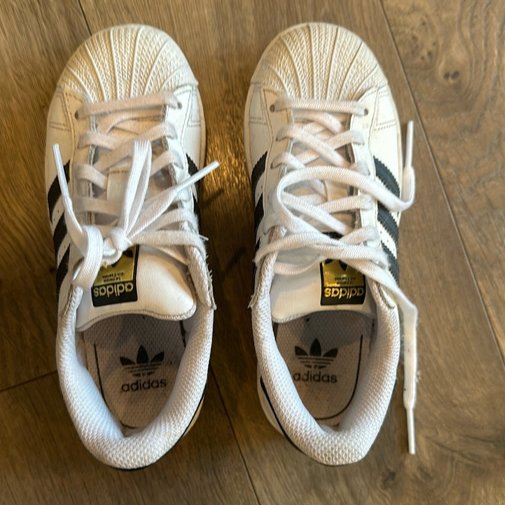 Adidas Superstars